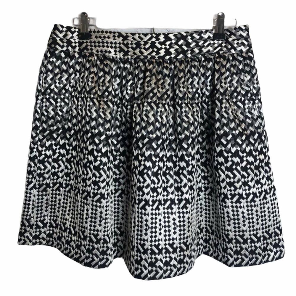 Cynthia Rowley Metro Graphic Silver Black Skirt 8